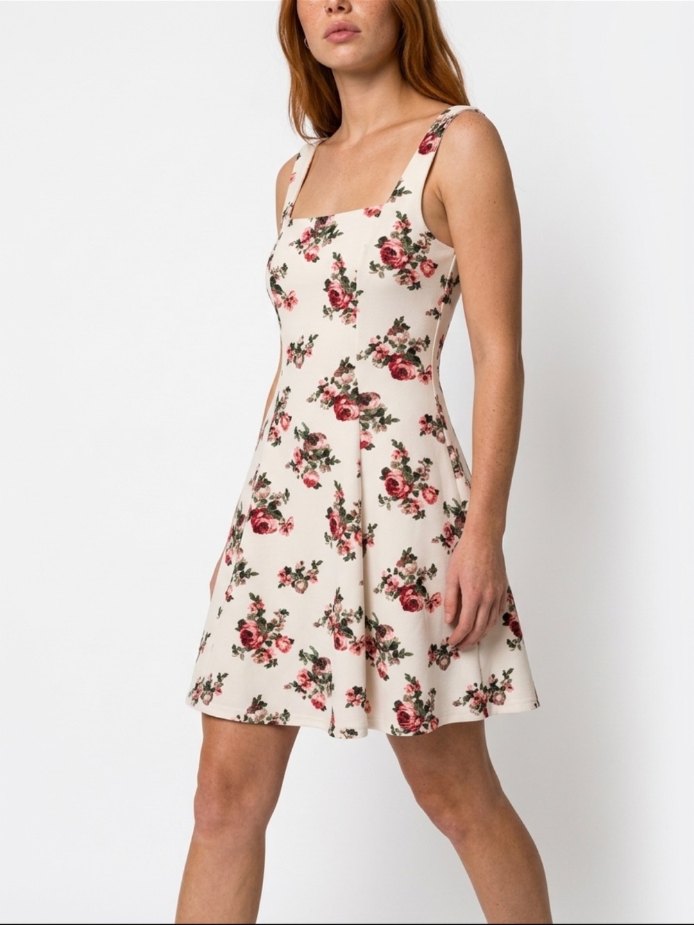 NWT Bloomingdale’s White Rose Floral Fit & Flare Dress Size M AQUA